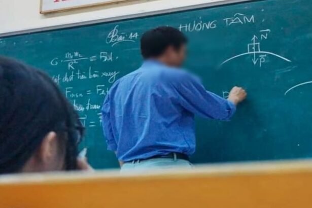 up-news:-गर्मी-की-छुट्टियों-में-ठंडी-रहेगी-शिक्षकों-की-तबादला-प्रक्रिया,-मई-के-अंत-में-शुरू-होगी-जनगणना-ड्यूटी