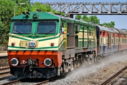 आसान-होगा-सफर:-बनारस-से-मुंबई-और-कोलकाता-के-लिए-दो-महीने-तक-चलेगी-समर-स्पेशल-ट्रेन,-आसान-होगा-सफर