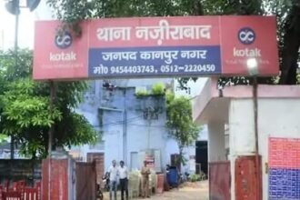 kanpur:-बीच-सड़क-खड़ी-कार-हटाने-को-कहा,-तो-सिपाही-को-सरेराह-पीटा-और-फाड़-दी-वर्दी,-आरोपी-चालक-के-खिलाफ-एफआईआर