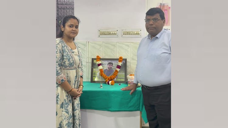 kanpur:-ऐशान्या-ने-की-मांग-पहलगाम-आतंकी-हमले-में-जान-गंवाने-वालों-को-शहीद-घोषित-करे-सरकार