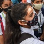 up-बोर्ड-रिजल्ट-में-लड़कियों-का-जलवा,-टॉपर-कशिश-वर्मा,-अंशिका-वर्मा-और-शिखा-वर्मा-एक-ही-स्कूल-से-रखती-हैं-ताल्लुक?