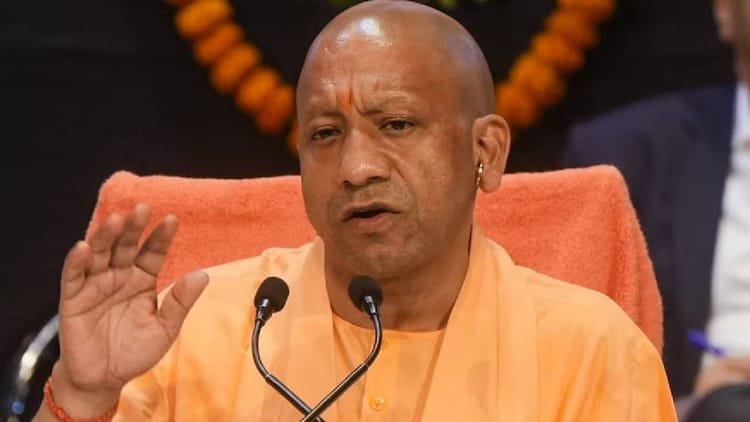 up-news:-शिक्षामित्रों-के-बढ़े-हुए-मानदेय-के-लिए-250-करोड़-जारी,-1.43-लाख-से-अधिक-को-बढ़कर-मिलेगा-वेतन