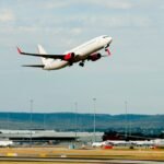 ईरान-us-तनाव-के-बीच-तेहरान-एयरपोर्ट-से-फिर-शुरू-हुई-अंतरराष्ट्रीय-उड़ानें,-दुनिया-ने-ली-राहत-की-सांस!