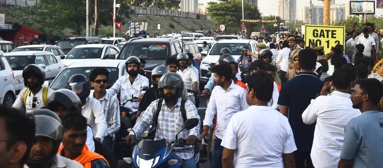 लखनऊ:-इकाना-में-आईपीएल-मैच-आज,-दोपहर-के-बाद-बदला-रहेगा-यातायात;-इन-रास्तों-पर-होगी-नो-एंट्री;-जानिए-बदलाव