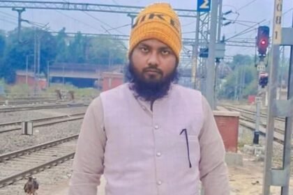 मौलाना-की-मौत-का-मामला:-‘कुछ-लोग-मुझे-परेशान-कर-रहे,-पुलिस-को-सूचना-दे-दो’,-तौसीफ-के-आखिरी-शब्द,-पत्नी-का-दावा