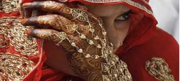 up:-सात-फेरों-से-पहले-दुल्हन-ने-बुला-ली-पुलिस,-घरवालों-के-छूट-गए-पसीने;-इसलिए-रुकवाई-खुद-की-शादी