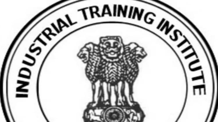 iti-:साइंस-पढ़ने-वाले-ड्रोन-और-आर्ट-के-विद्यार्थी-पढ़ेंगे-ईवी,-75-प्रतिशत-सीटें-जिले-के-छात्रों-के-लिए-आरक्षित