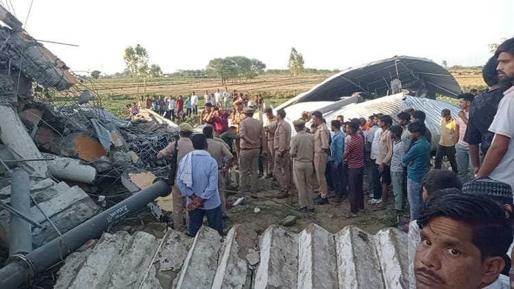 ओवरहेड-टैंक-हादसा:-बरेली-में-जल-निगम-ग्रामीण-की-इंजीनियर-कुमकुम-निलंबित,-जांच-के-आदेश
