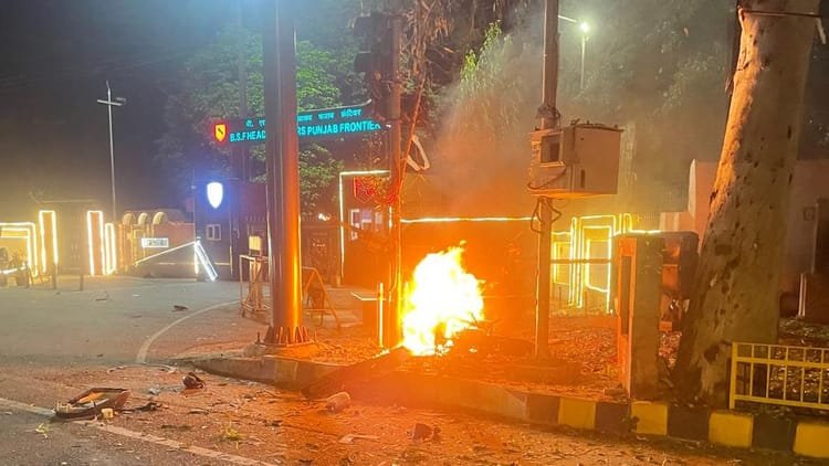 jalandhar-blast:-बीएसएफ-मुख्यालय-पर-धमाके-के-लिए-आतंकी-उमरदीन-ने-अपने-ही-सिम-का-किया-था-इस्तेमाल;-बड़ा-खुलासा