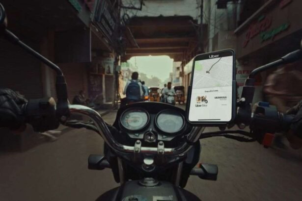 कभी-भी-बंद-हो-सकते-हैं-ola,-uber,-rapido-ऐप,-नहीं-बुक-होगी-बाइक-टैक्सी-सरकार-ने-भेजा-नोटिस