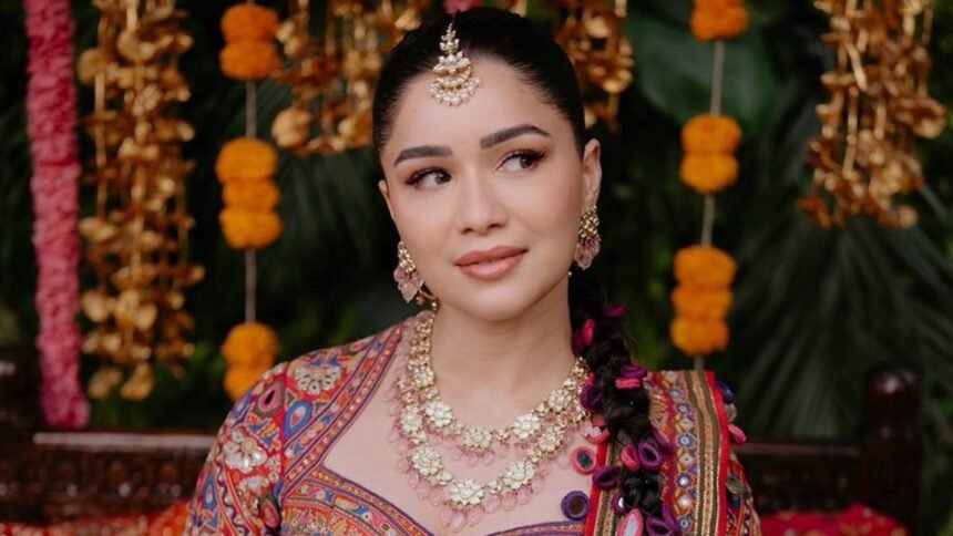 ‘डिलीट-कर-के-भी-घिनौने-ही-रहोगे’,-शख्स-ने-की-ओछी-बात,-भड़क-गई-सचिन-की-लाडली-सारा-तेंदुलकर,-एक-मूव-से-निकाली-अकड़