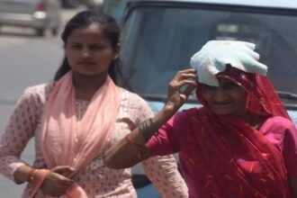 यूपी-में-गर्मी-का-तांडव:-बांदा-रहा-सबसे-अधिक-गर्म,-आगरा-में-भी-टूटा-रिकॉर्ड;-अगले-तीन-दिन-लू-का-रेड-अलर्ट