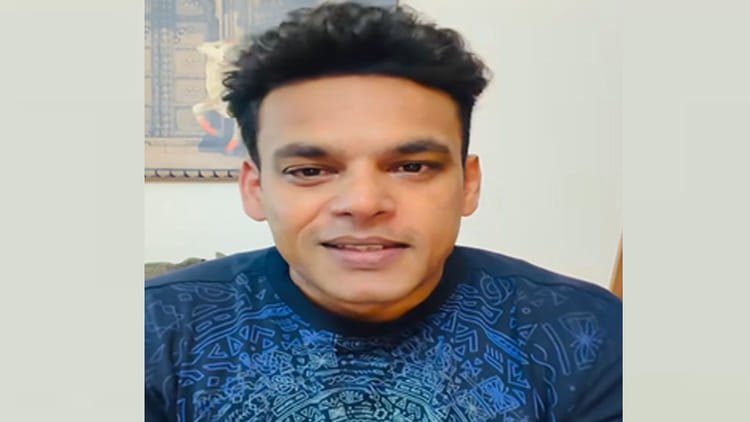 up:-मिमिक्री-आर्टिस्ट-जय-विजय-सचान-ने-एनएच-34-को-खूनी-हाईवे-बताया,-चौड़ीकरण-की-मांग-का-किया-समर्थन