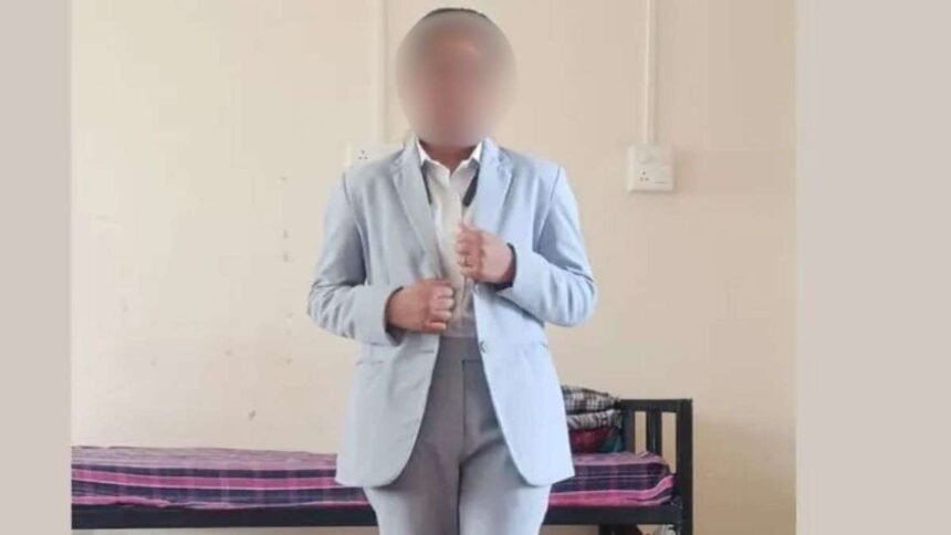 neet-की-तैयारी-कर-रही-छात्रा-ने-की-आत्महत्या,-पिता-बोले-परीक्षा-रद्द-होने-के-बाद-से-डिप्रेशन-में-थी