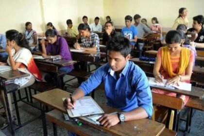 यूपी-बीएड-प्रवेश-परीक्षा-आज,-4.5-लाख-छात्र-दे-रहे-टेस्ट,-दो-शिफ्ट-में-है-पेपर,-परीक्षार्थियों-के-लिए-गाइडलाइन-जारी