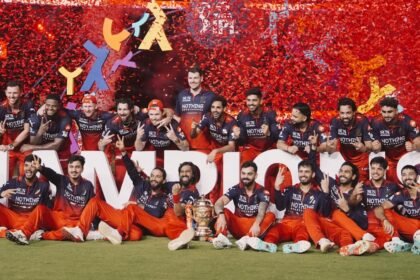 rcb-की-ऐतिहासिक-जीत-के-बाद-क्या-बेंगलुरु-में-निकलेगी-विक्ट्री-परेड?-फ्रेंचाइजी-ने-दिया-बड़ा-अपडेट