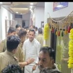 mathura:-अवैध-खनन-में-पुलिस-ने-पकड़े-थे-जो-दो-आरोपी,-थाने-पर-हंगामा-कर-छुड़ा-ले-गए-मंत्री-के-प्रतिनिधि