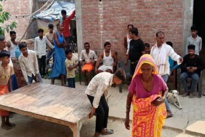 barabanki-news:-तीन-मौतों-से-शादी-की-सालगिरह-की-खुशियां-मातम-में-बदलीं,-ट्रैक्टर-ट्रॉली-की-चपेट-में-आई-थी-बाइक