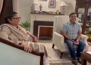 पश्चिम-बंगाल:-tmc-राज्यसभा-सांसद-सुष्मिता-देव-ने-दिया-इस्तीफा,-हिमंता-से-जाकर-मिलीं