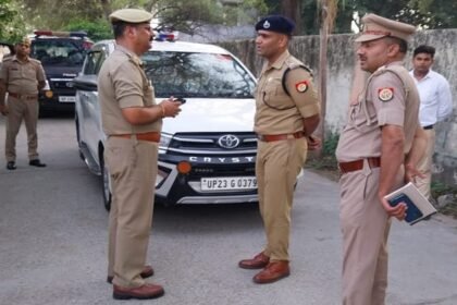 amroha-police:-दुष्कर्म-के-सात-घंटे-बाद-आरोपी-के-घर-चला-बुलडोजर,-72-घंटे-में-चार्जशीट,-दूसरे-दिन-गिरफ्तारी