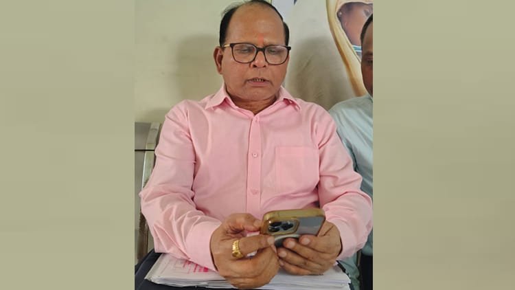kanpur:-रिटायर्ड-बैंक-मैनेजर-से-2.5-करोड़-की-साइबर-ठगी-का-एक-आरोपी-गिरफ्तार,-अन्य-साथियों-की-तलाश-जारी