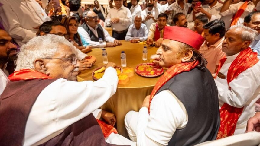 मायावती-ने-obc-तो-अखिलेश-यादव-की-ब्राह्मण-नेताओं-के-साथ-मीटिंग,-यूपी-में-बिछने-लगी-चुनावी-बिसात