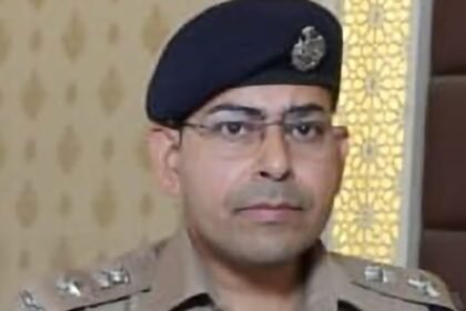 pilibhit-news:-तीन-दरोगा-समेत-15-पुलिसकर्मी-निलंबित,-एसपी-सुकीर्ति-माधव-ने-की-बड़ी-कार्रवाई