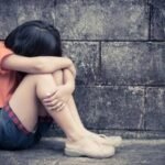 घिनौनी-करतूत:-देवर-के-प्यार-में-पागल-भाभी-ने-बहाने-से-बुलाई-लड़की,-दोनों-ने-शराब-पीकर-की-गंदी-हरकत