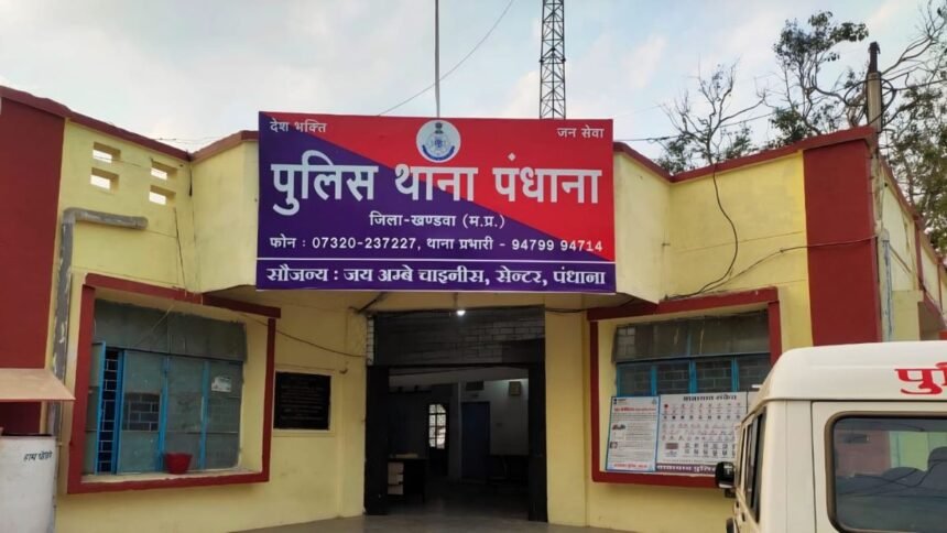 30-साल-छोटी-भतीजी-को-भगा-ले-गया-फूफा,-कुछ-ऐसा-हुआ-कि-दोनों-ने-रास्ते-में-ही-खा-लिया-जहर;-किशोरी-की-मौत