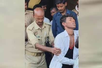 डेंजरस-इश्क:-फेसबुक-पर-दोस्ती-के-बाद-युवती-से-मिलने-पहुंचे-युवक-को-परिजनों-ने-बंधक-बनाकर-पीटा