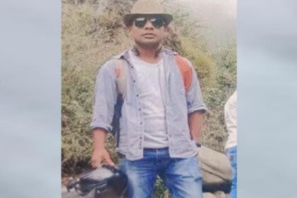 रफ्तार-ने-ली-जान:-ओवरस्पीड-बाइक-खंती-में-गिरी,-पूर्व-एयरफोर्स-कर्मी-की-मौत