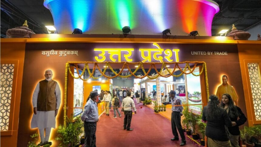 उत्तर-प्रदेश-इंटरनेशनल-ट्रेड-फेयर-की-तारीखों-का-हुआ-ऐलान,-राज्य-की-विनिर्माण-क्षमता-को-मिलेगा-ग्लोबल-प्लेटफॉर्म