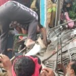 दो-ट्रकों-में-भीषण-टक्कर:-डेढ़-घंटे-तक-केबिन-में-फंसा-रहा-चालक,-निकालने-के-लिए-बुलानी-पड़ी-हाइड्रा;-तब-बची-जान