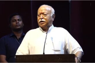 ‘अपना-सब-कुछ-छोड़कर-पाकिस्तान-से-भारत-आने-वाले-लोग-शरणार्थी-नहीं-विस्थापित-थे’,-rss-प्रमुख-मोहन-भागवत