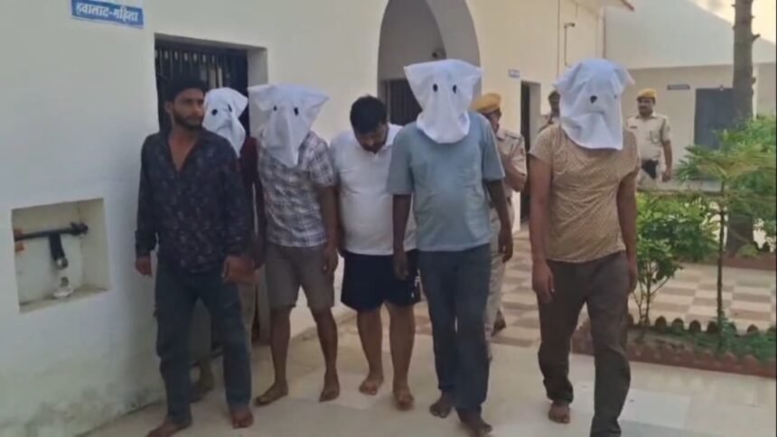 राजस्थान-में-परिवार-को-बंधक-बनाकर-हुई-सनसनीखेज-डकैती-का-खुलासा,-यूपी-की-अंतर्राज्यीय-गैंग-के-6-बदमाश-गिरफ्तार