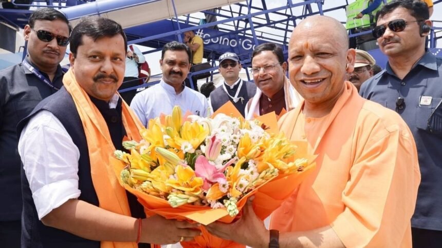 bjp-अध्यक्ष-बनने-के-बाद-पहली-बार-यूपी-पहुंचे-नितिन-नवीन,-विधानसभा-चुनाव-2027-की-रणनीति-पर-होगा-मंथन