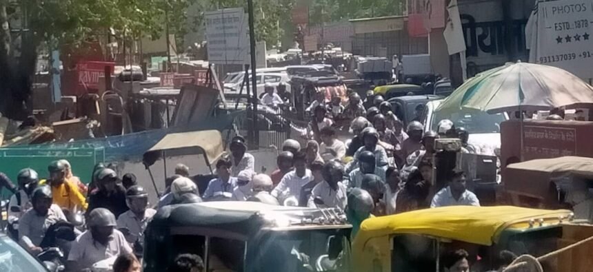 agra:-रावली-पुल-पर-अभी-25-दिन-की-आफत,-घर-से-निकलने-से-पहले-पढ़-लें-ये-खबर;-बदल-लें-रूट