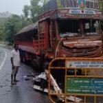 उत्तर-कन्नड-जिला-में-भीषण-हादसा,-ट्रक-और-क्रूजर-के-बीच-टक्कर-में-6-लोगों-की-मौत,-3-घायल