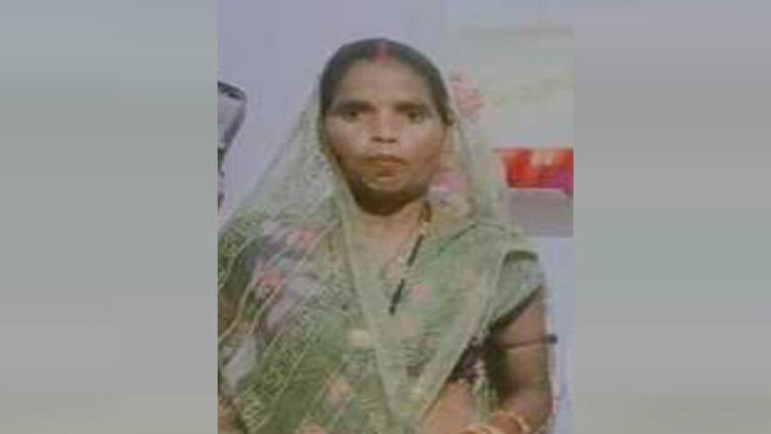 खूनी-खेल:-खेत-पर-कब्जे-के-विवाद-में-महिला-की-बेरहमी-से-हत्या,-जेल-से-छूटकर-आया-था-हत्यारोपी
