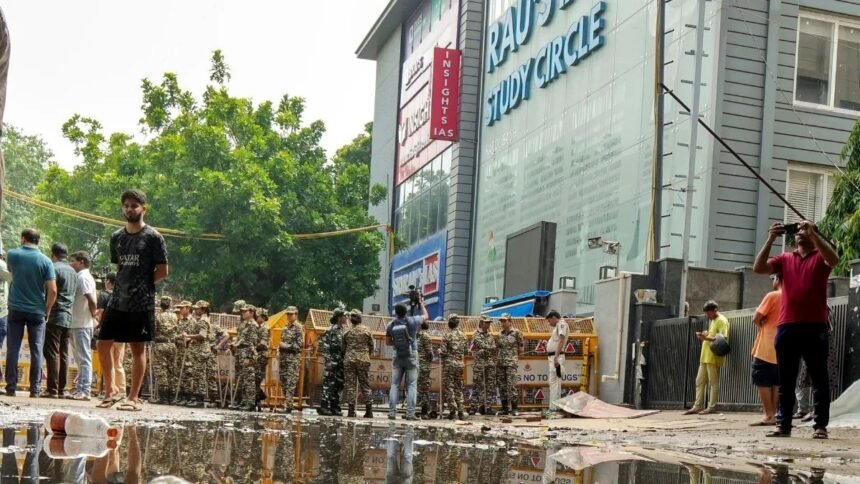 rau’s-ias-हादसे-में-cbi-की-क्लोजर-रिपोर्ट,-वरिष्ठ-mcd-अधिकारियों-को-राहत,-नहीं-मिला-आपराधिक-लापरवाही-का-सबूत