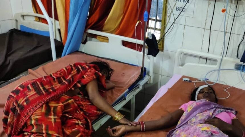up:-हापुड़-में-ब्रजघाट-के-पास-रोडवेज-बस-और-ट्रक-की-भीषण-भिड़ंत,-चालक-समेत-8-यात्री-घायल