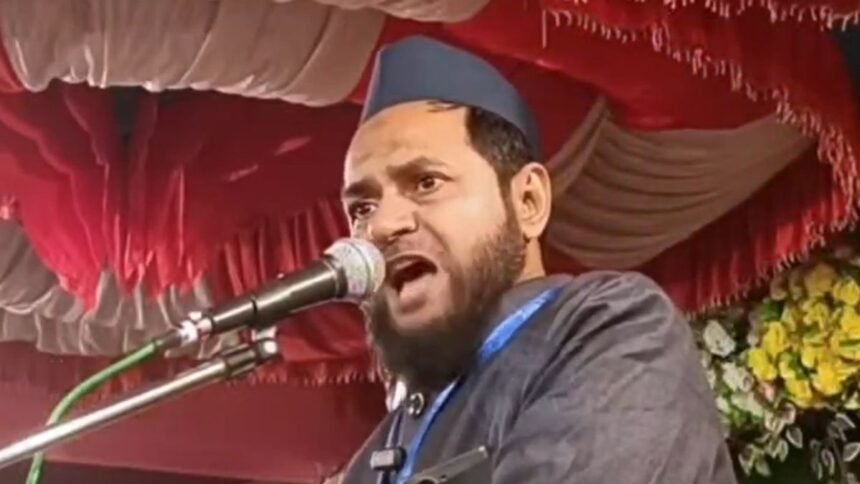 बुरे-फंसे-मौलाना-जर्जिस!-यूपी-के-अलग-अलग-जिलों-में-उनके-खिलाफ-दी-गईं-95-तहरीरें;-श्रीकृष्ण-को-बताया-था-‘नमाजी’