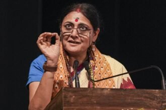 ‘शेर-हो-या-चूहा,-सबके-पाप-का-विचार-होगा’,-अभिषेक-बनर्जी-पर-अग्निमित्रा-पॉल-ने-साधा-निशाना