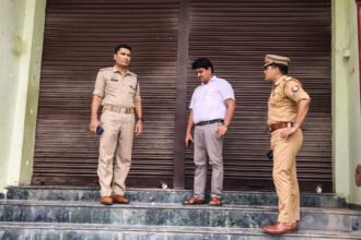 auraiya:-डॉक्टर-सुसाइड-केस-में-बड़ी-कार्रवाई,-बिना-मानकों-के-चल-रहे-तिलक-नगर-के-दो-अस्पताल-सीज