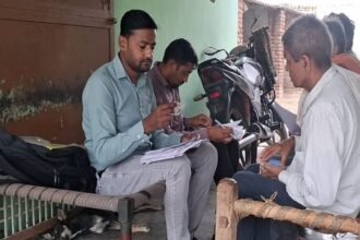 क्या-नई-आफत-है:-फैमिली-आईडी-बनवाने-में-झिझक-रहे-लोग,-कह-रहे-हमें-नहीं-चाहिए,-ये-आ-रही-बनाने-में-मुश्किलें