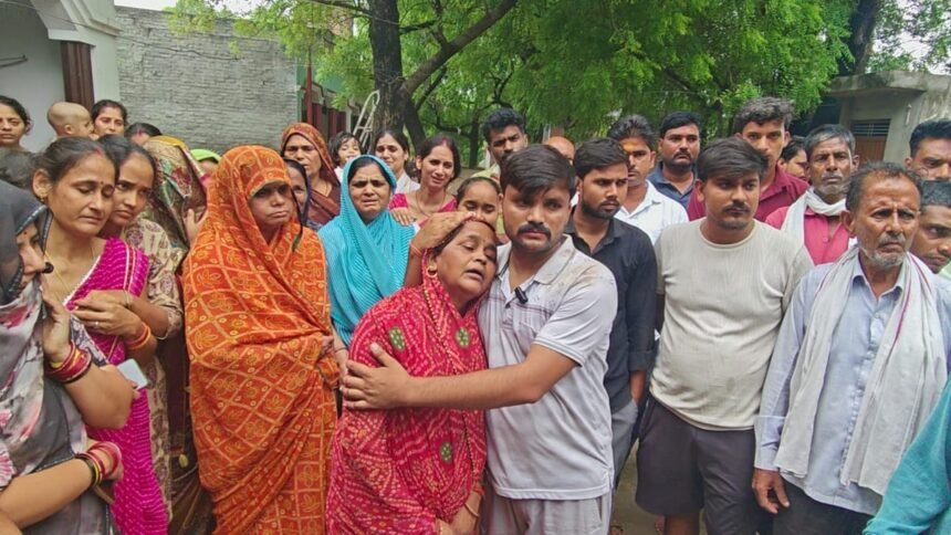 दीपांशु-हत्याकांड:-18-घंटे-बाद-भी-न-उठी-अर्थी,-अंतिम-संस्कार-रोककर-धरने-पर-बैठे-परिजन;-जानें-वजह