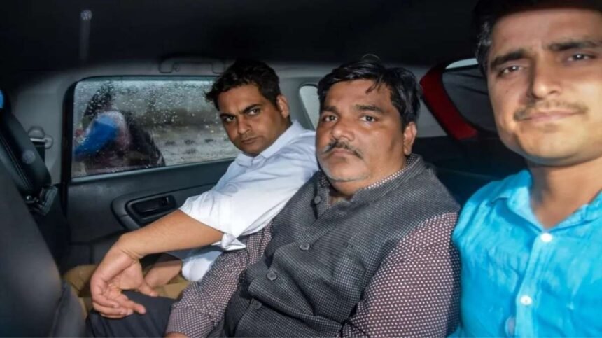 ib-ऑफिसर-अंकित-शर्मा-हत्याकांड-में-ताहिर-हुसैन-की-सजा-पर-31-जुलाई-को-फैसला,-दिल्ली-पुलिस-ने-मांगी-फांसी