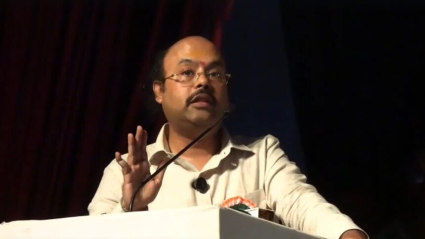 ‘अगर-हिन्दू-राष्ट्र-की-होती-है-स्थापना,-तो-दमनकारी-व्यवस्था-लौट-आएगी-वापस’