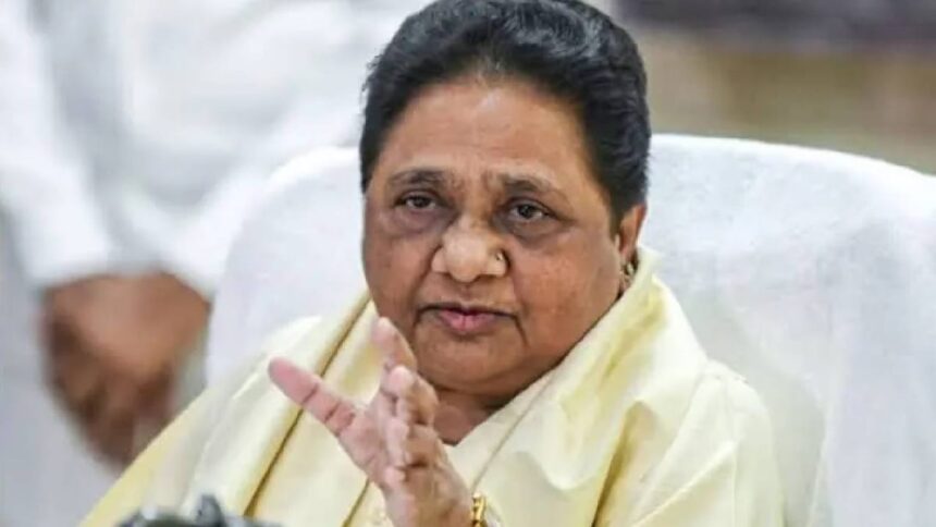 आरक्षण-पर-सियासत:-मायावती-बोलीं-क्रीमी-लेयर-sc-st-के-सामाजिक-अधिकारों-के-खिलाफ,-rss-के-बयान-पर-जताई-आपत्ति