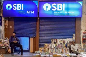 सेंसेक्स-की-टॉप-10-में-से-4-कंपनियों-का-मार्केट-कैप-₹143-लाख-करोड़-बढ़ा,-बाकी-की-6-को-₹1.24-लाख-करोड़-का-नुकसान